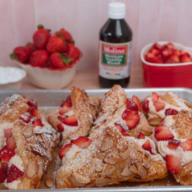 PASTELITOS CREMOSOS DE HOJALDRE (ESPECIAL DIA DE LAS MADRES)